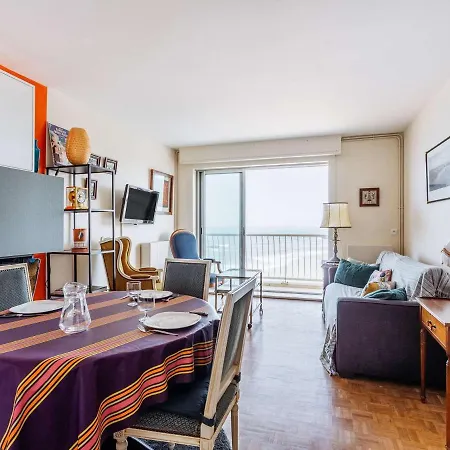 Appartement Au Cœur De Avec Balcon Vue - Fr-1-3-499