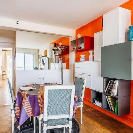 Appartement Au Cœur De Avec Balcon Vue - Fr-1-3-499 *